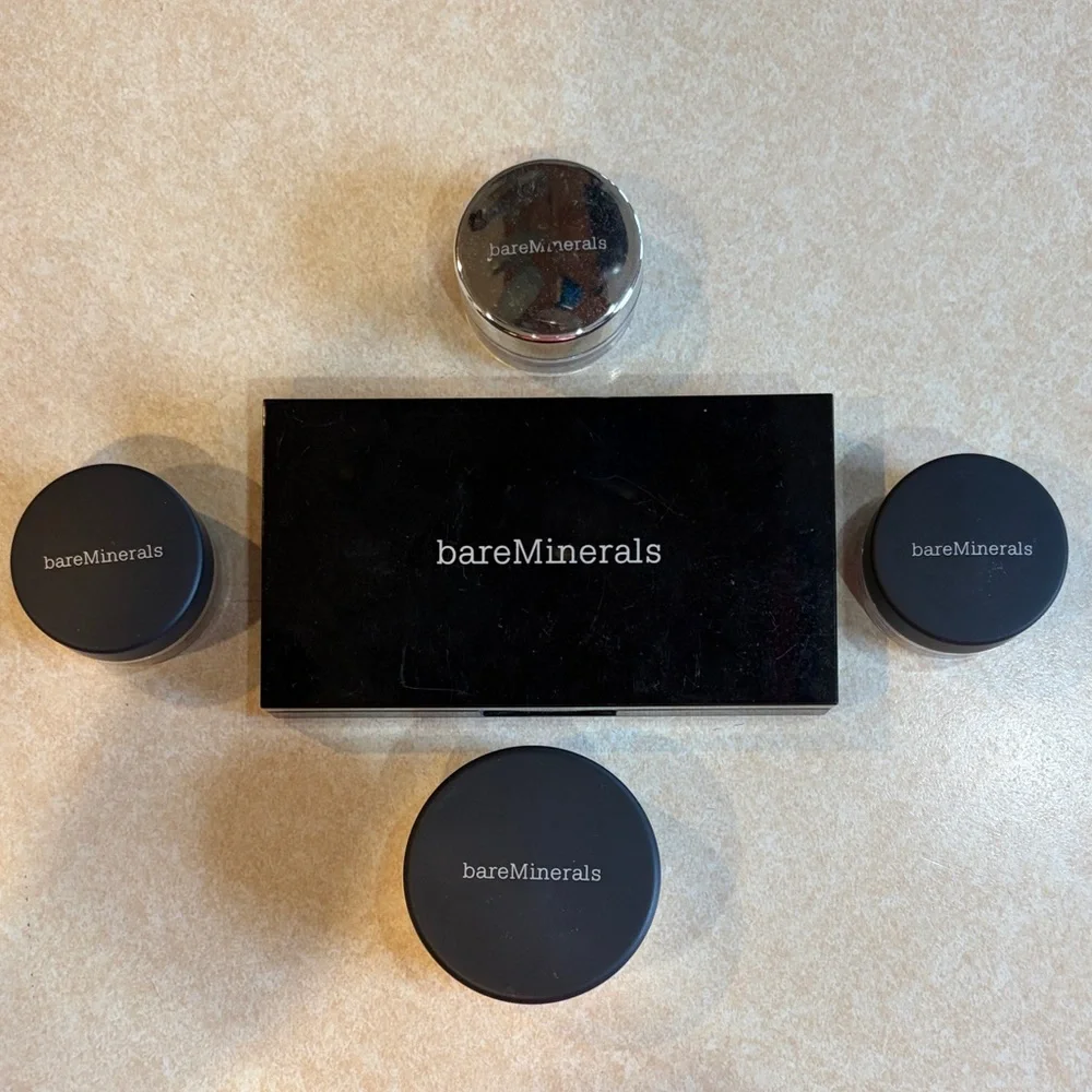 bareMinerals Bundle Set (New and Used) - Picture 1 of 7